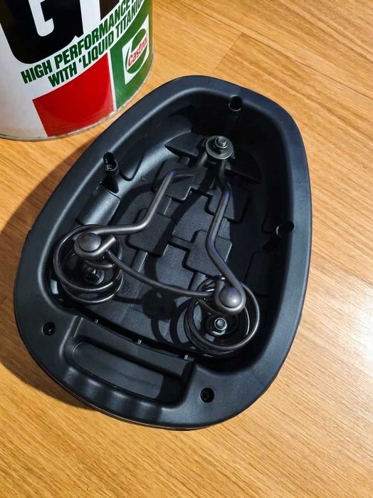 Selim Conforto Premium 270x200mm com Molas – Bicicletas, Fatbikes e Trotinete