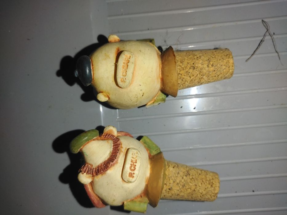 Stare korki do wina, whisky,