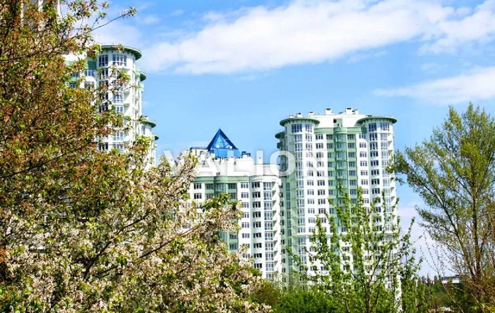 Продам 3 кімнатну квартиру. 121м2   ЖК Смарагдовий. Шаповала 2
