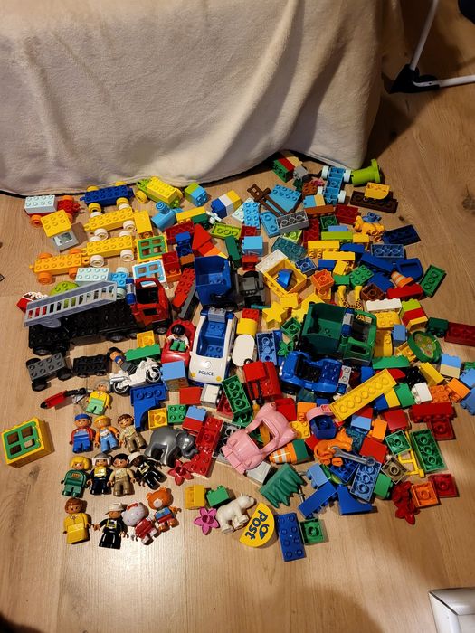 Klocki Lego Duplo 3,5kg+ 2,5 kg gratis