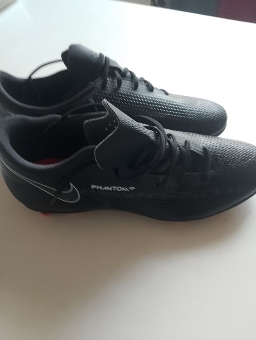 Korki piłkarsie Nike
