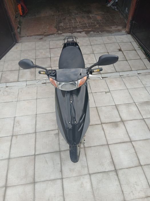 Продам скутер Honda Dio AF-35