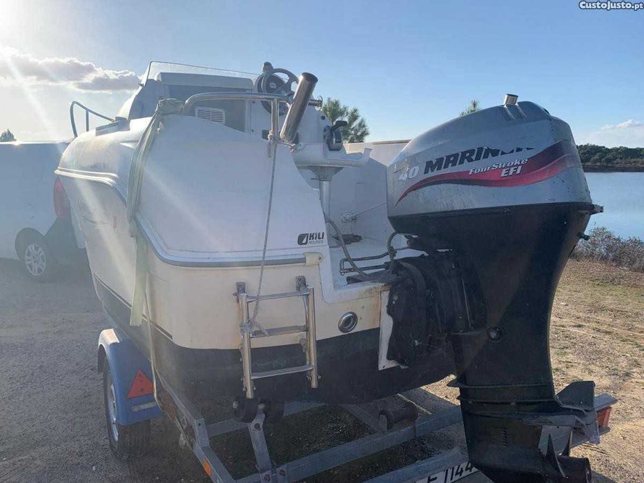 Barco QUICKSILVER 460 com motor MARINER 40HP 4Tempos EFI - CLASSE 4