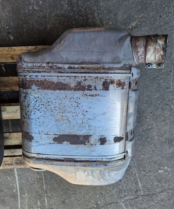 tłumik katalizator trakker stralis cursor 13 500 41272365