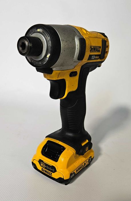 Акумуляторний гайковерт DeWalt DCF815. Шурупокрут.