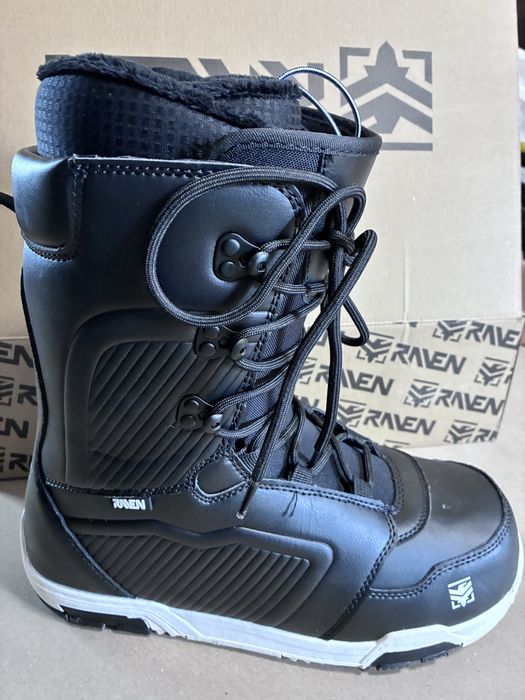 Buty Raven unisex 43 wkładka 28cm