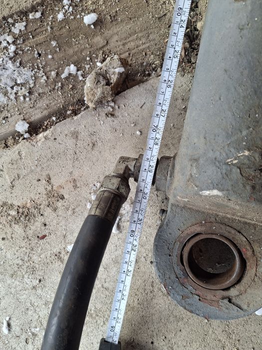 Części  siłownik podpory hydrauliczne koparka