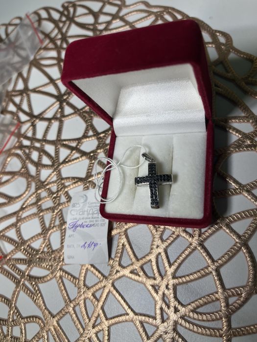 Срібні підвіски з бірками Розпродаж