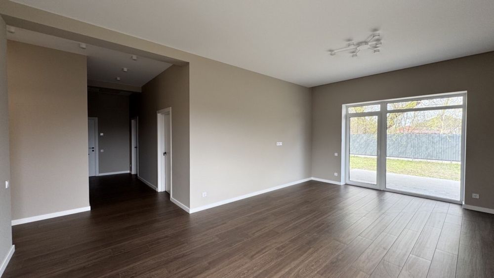 Будинок із ремонтом, с. Гнідин