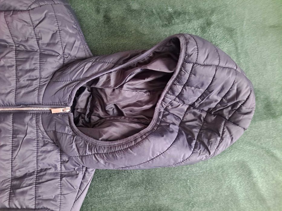 Przejściowa, pikowana kurtka Stradivarius