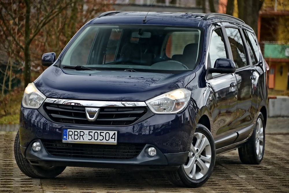 Dacia Lodgy 1.2 115 KM Laureate | 7 Osób | Navi | Kamera | PDC | Alufelgi | Hak
