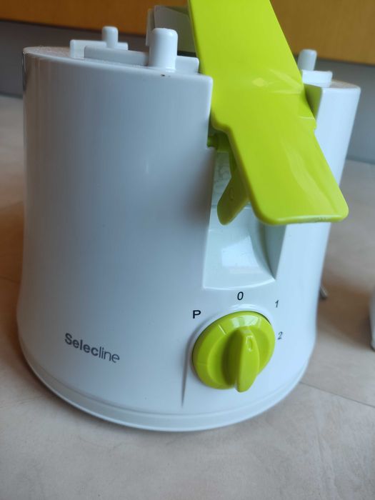 Centrifugadora de fruta selecline