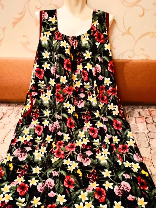 Сукні/сарафани жіночі трикотажні. Гурт, роздріб