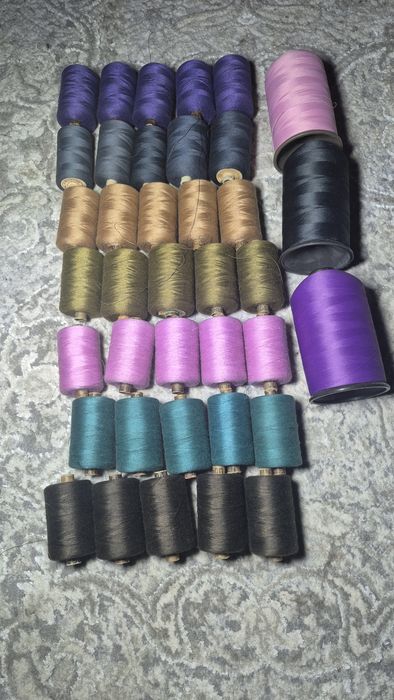 Нитки різні. Хб та текстуровані