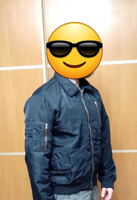 Бомбер, куртка бренду Smog Німеччина М