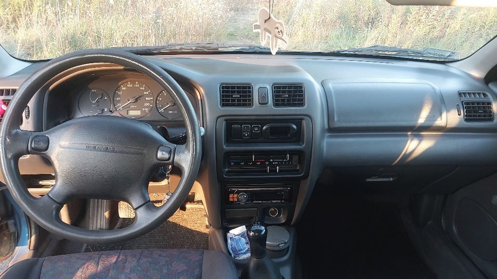 Mazda 323F 1.3 benzyna