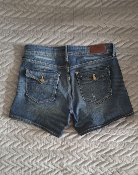 Spodenki szorty 38 Reserved