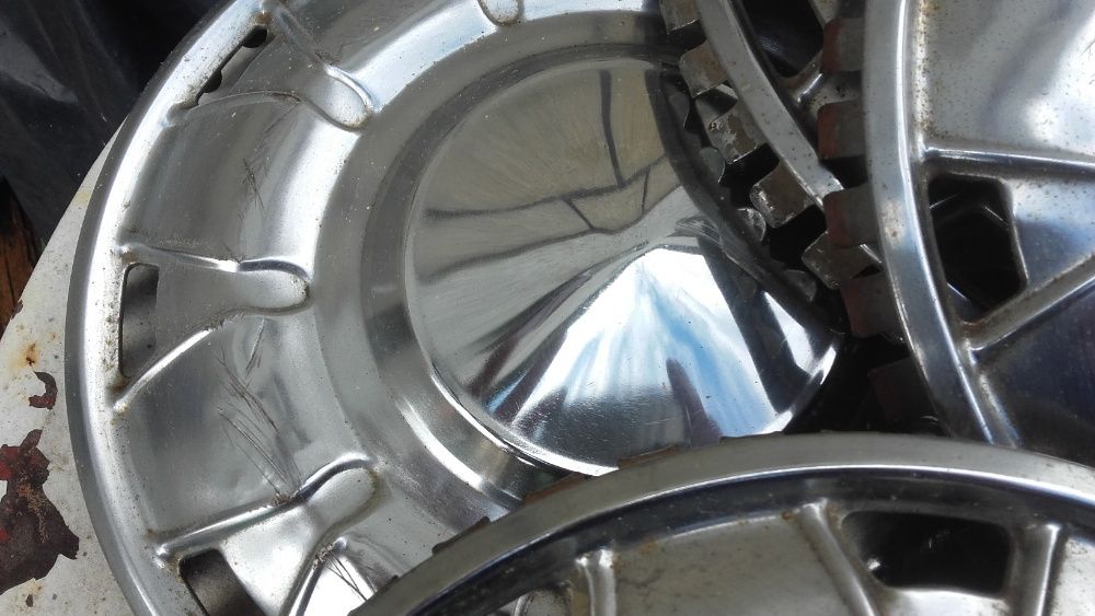 Toyota ke 20,25,30 tampoes roda