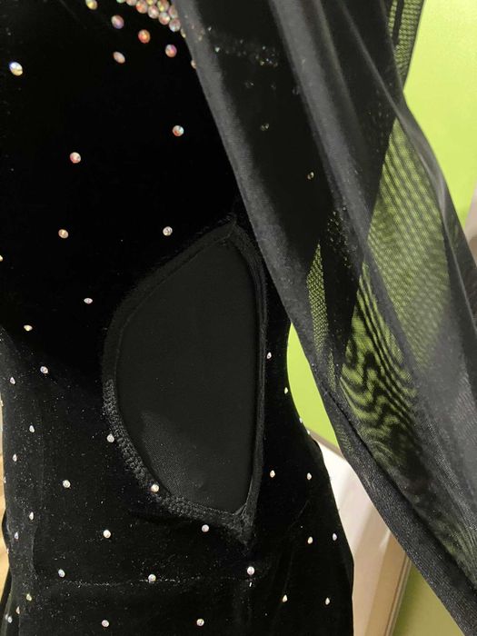 Sukienka do tańców latynoamerykańskich łacina taniec towarzyski czarna