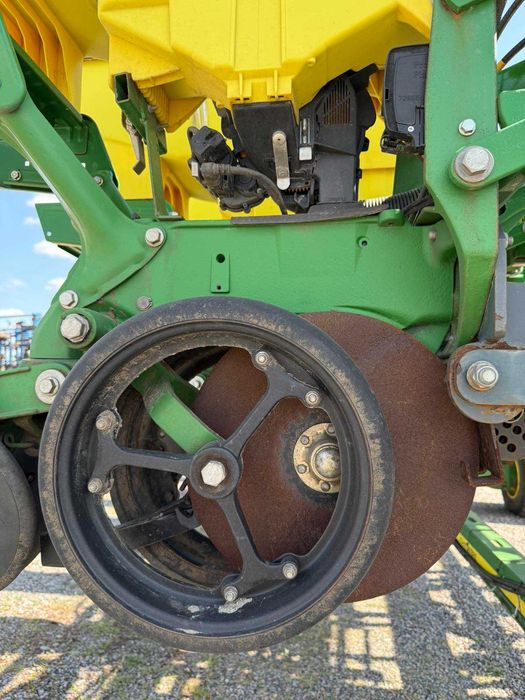 сівалка John Deere 1745 (16-рядна) 2017 рік
