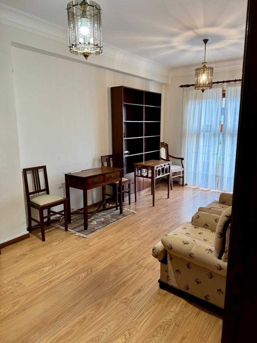 Apartamento T2+1 remodelado em Viana do Castelo para arrendar, próximo de escolas, hospital e universidades