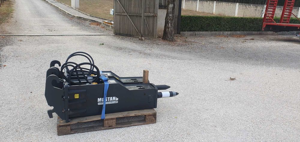 Martelo hidráulico Mustang 430