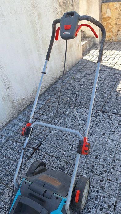 Corta-Relvas Elétrico Gardena PowerMax 42 E – 1700W