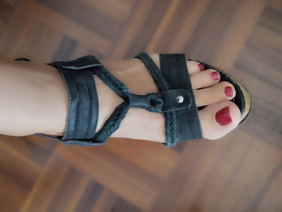 Sandálias Natura pretas