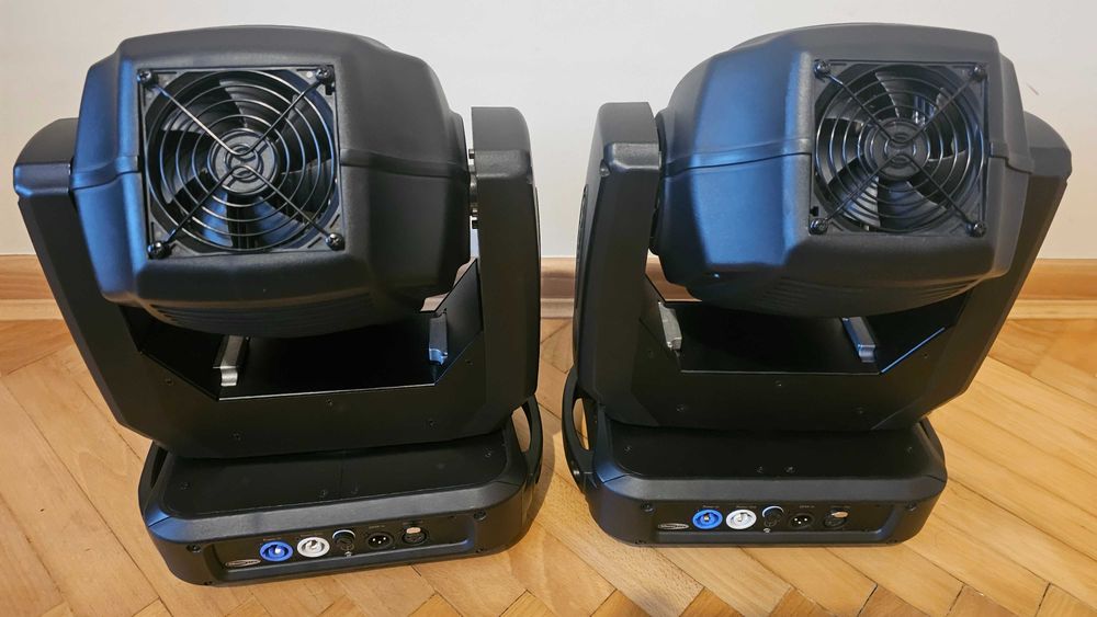 Showtec PHANTOM 130 LED SPOT ruchoma głowa stan IDEALNY