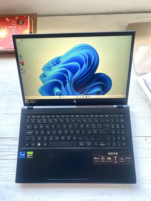 Vendo Portatil Gamer Acer Nitro V15, Intel I7-13Gr, NVIDIA RTX 4050, RAM 16GB, SSD 512GB