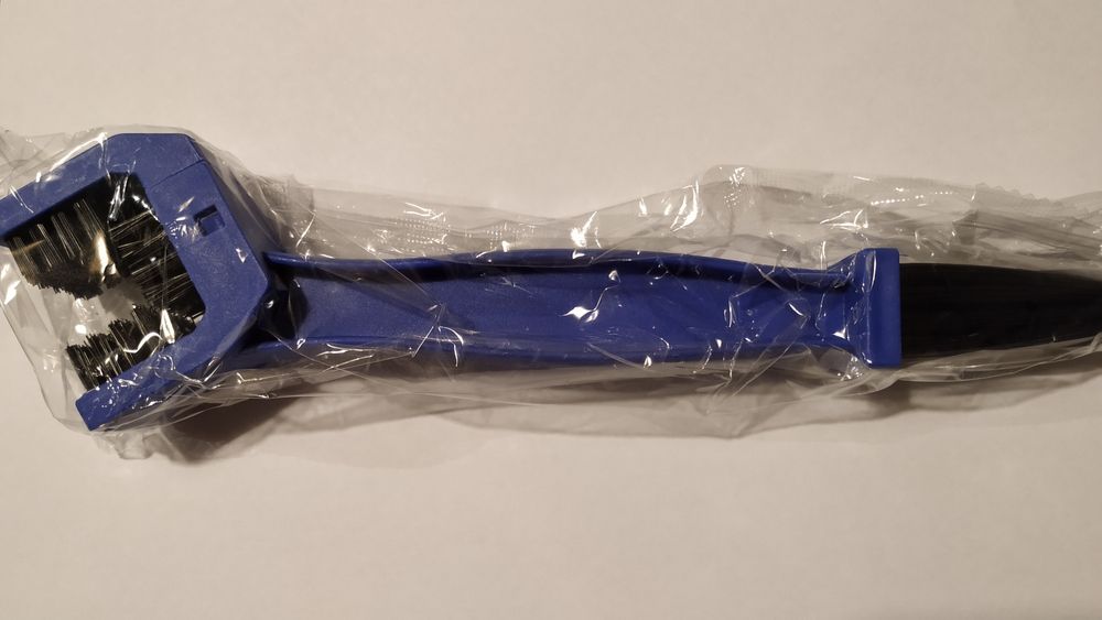 Escova limpa corrente