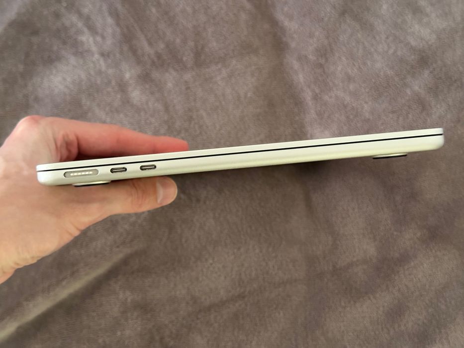 Macbook Air 13 M2 16gb/256gb A2681 182 цикли