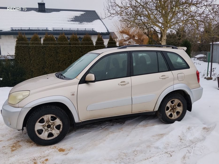Samochód osobowy TOYOTA RAV 4