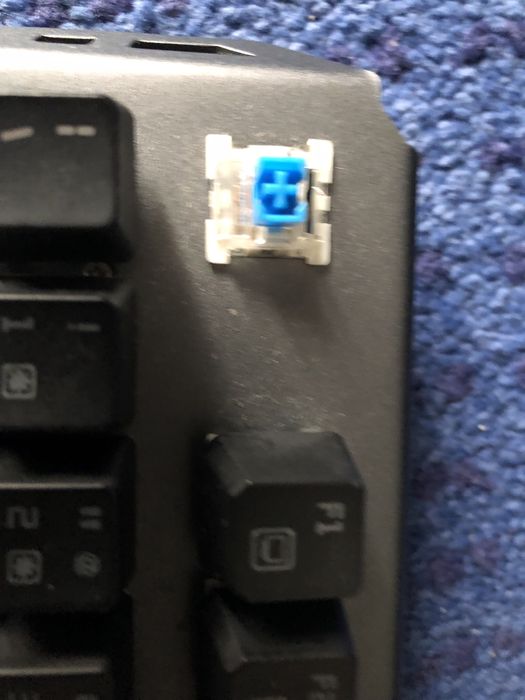Teclado Mecânico RGB
