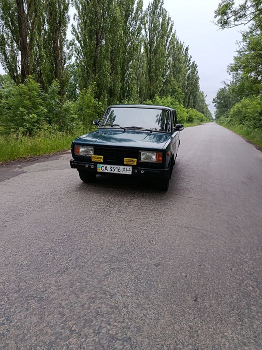 Продам жигу 2104