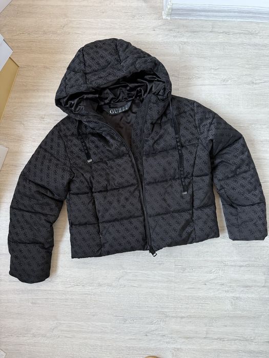 Пуховик guess M