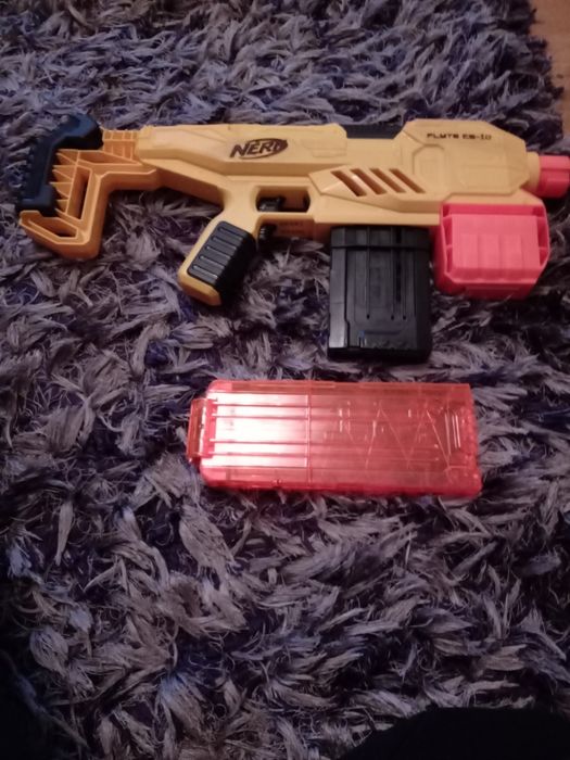 Pistolety Nerf strzałki