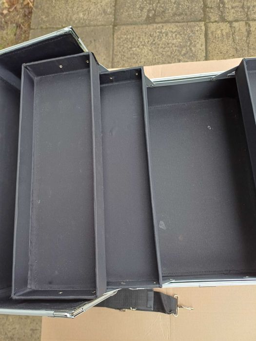 Kuferek kosmetyczny duży 250x340x400 mm