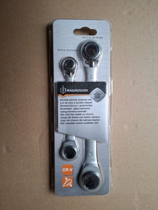 Zestaw kluczy z grzechotką