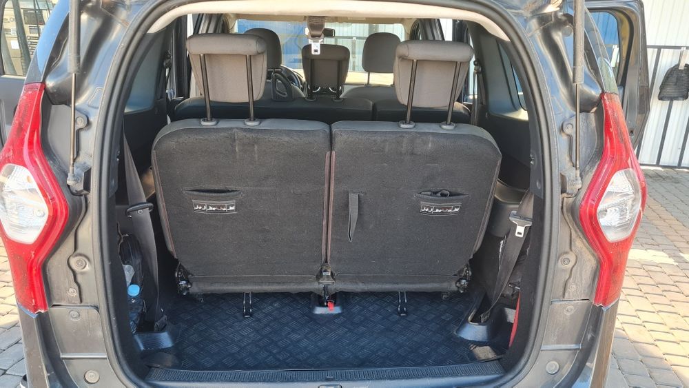 Пасажирські перевезення і допомога в дорозі