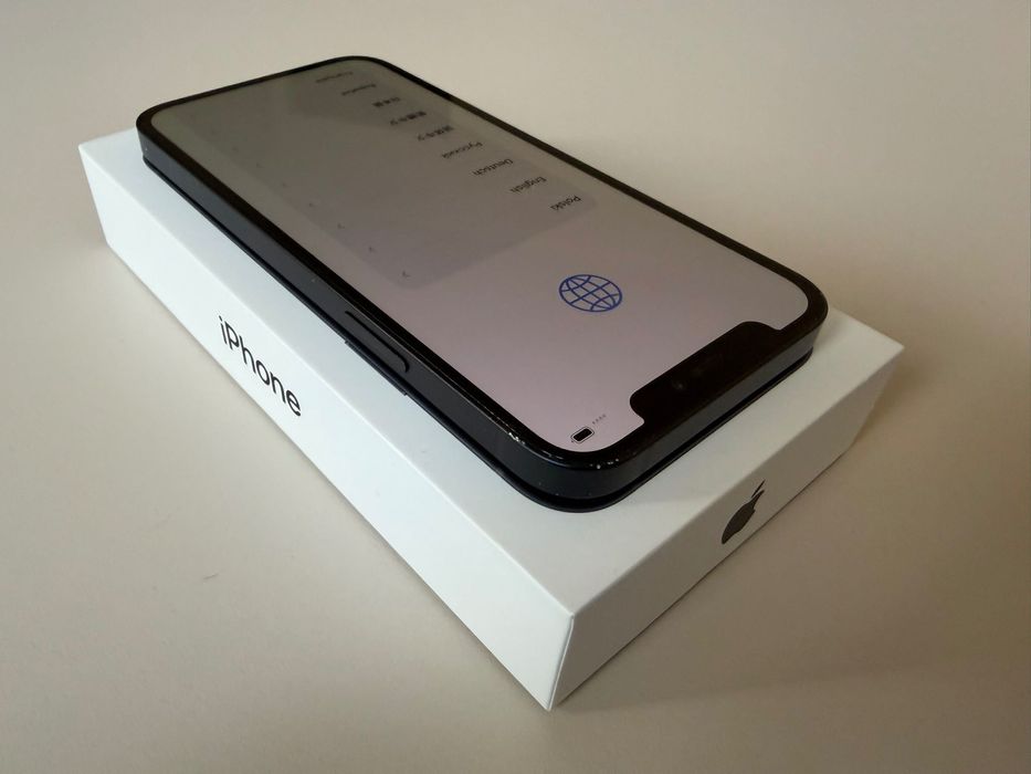 iPhone 12 64 GB Black