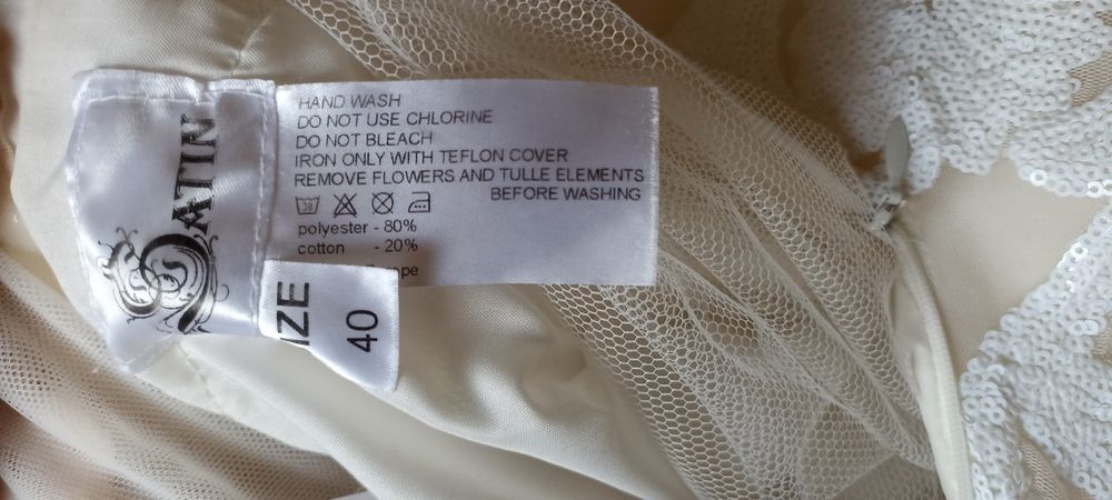 Сукня весільна в ідеалі-1 раз вдіта