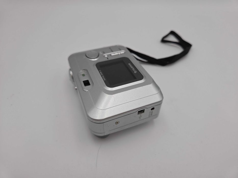 Aparat Fujifilm Finepix A201 prawdziwy klasyk - retro