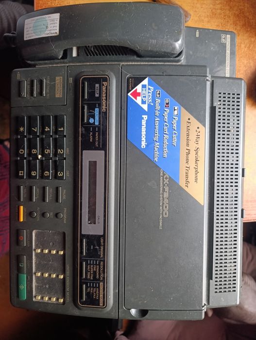 Продам факс Панасоник.