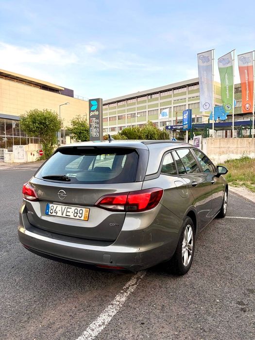 Opel Astra Sport Toure 1.6cdti 110cv 2018 - Nacional