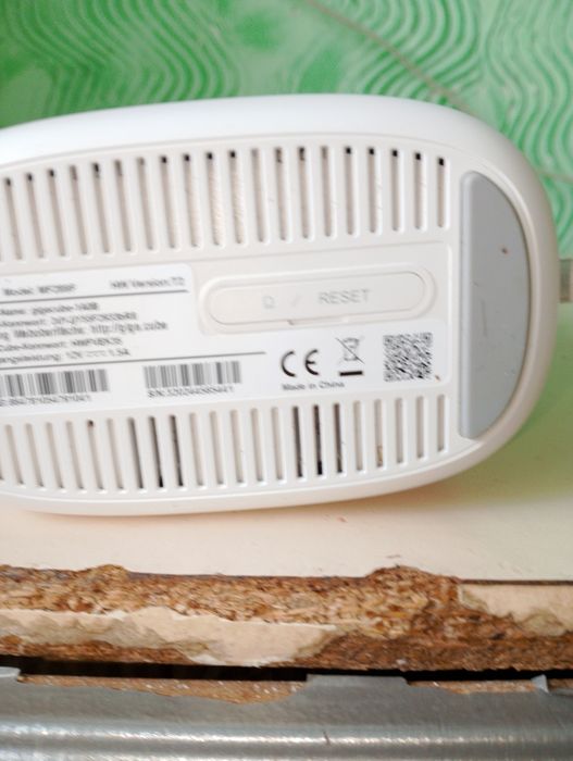 Это домашний Wi-Fi роутер (интернет-модем) от Vodafone. продам за 2000