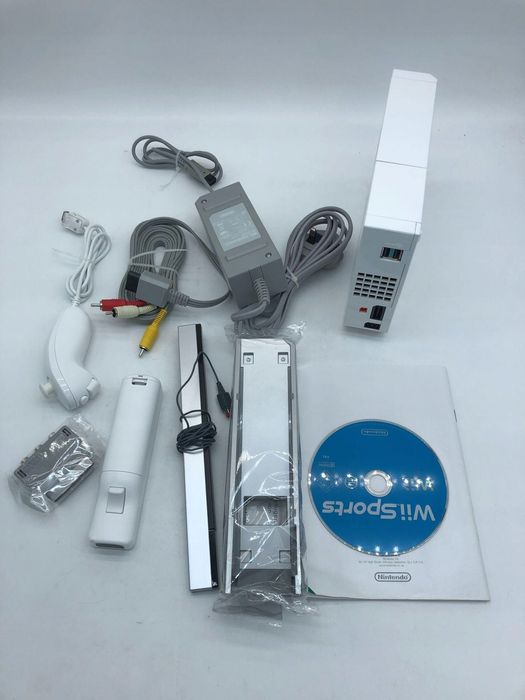 Konsola Wii z grą Wii Sports Używana Kompaktowy design Bluetooth Wi-Fi