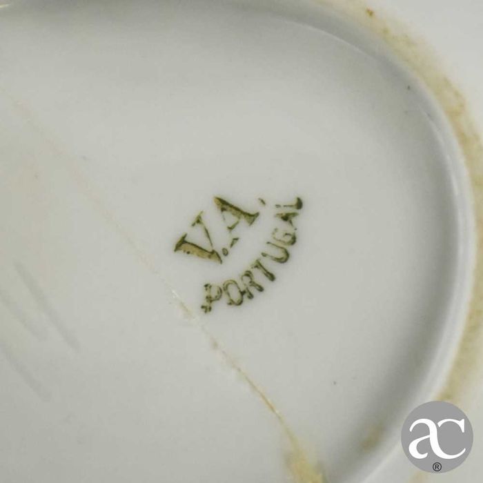 Cinzeiro porcelana Vista Alegre, com brasão de Castelo Branco