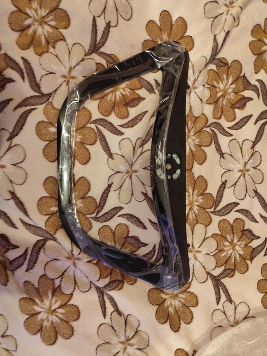 Продам плазму LG 42