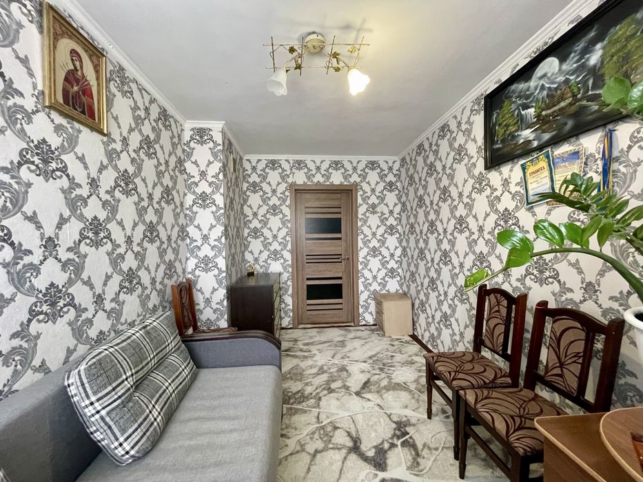 Продаж 2 кім вул Блажкевич